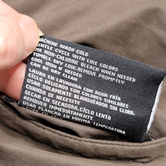 Faux Fur Reversible Vest by Waterproof  Garment Company Women's Size L - Picture 10 of 10